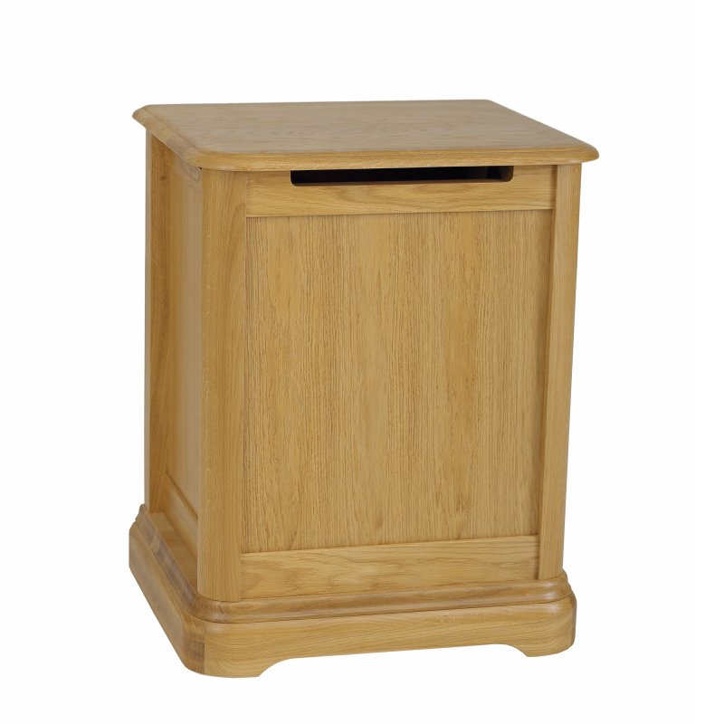 TCH Furniture Ltd Stag Lamont Bedroom - Laundry Box