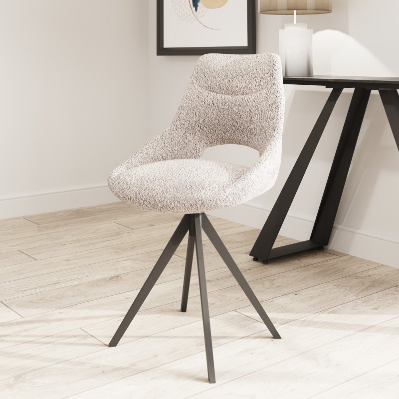 Wilkinson/Vida Furniture Barefoot - Dining Chair (Cream Fabric)
