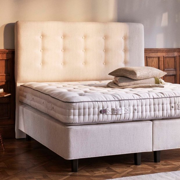 How to Choose a Mattress in a Showroom