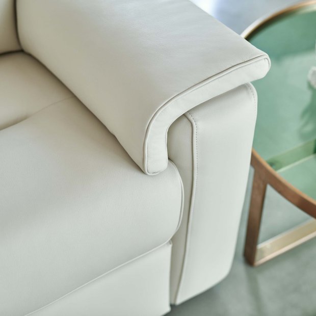 How to Look After a Leather Sofa