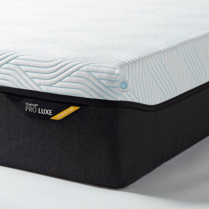 Tempur Pro Luxe - SmartCool Mattress Medium Firm Tempur Pro Luxe - SmartCool Mattress Medium Firm