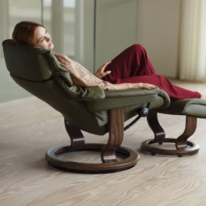 Stressless Reno - Recliner Chair with Footstool (Classic Base)