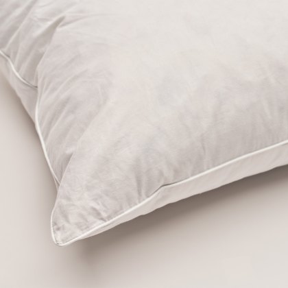 Vispring Pillow - European Duck Feather and Down Vispring Pillow - European Duck Feather and Down