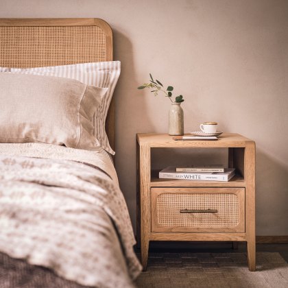 Casera - Bedside Cabinet with One Drawer