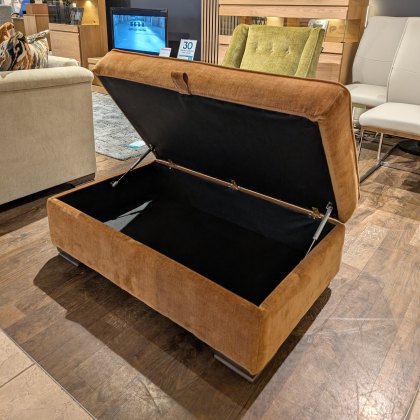 Fairbanks - Ottoman