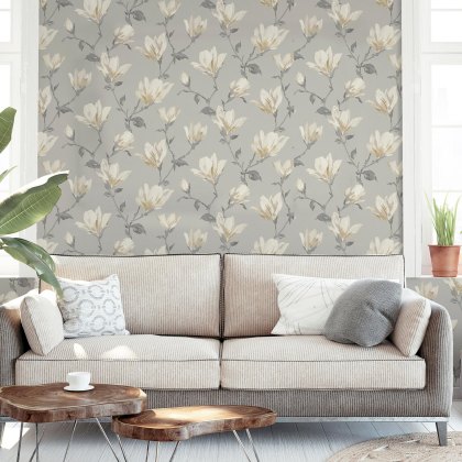 Esselle - Lily Floral Natural Wallpaper