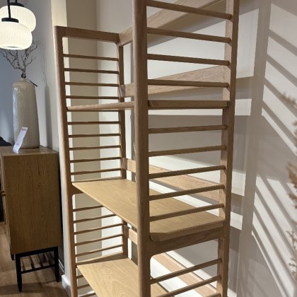 Ballatta - Shelving Unit