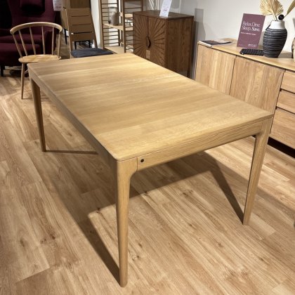 Ercol Romana - Medium Extending Dining Table