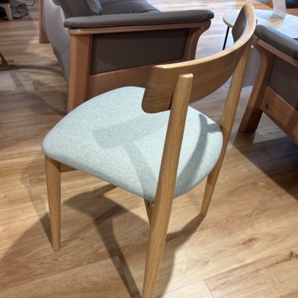 Ava - Chair (Fabric Seat)