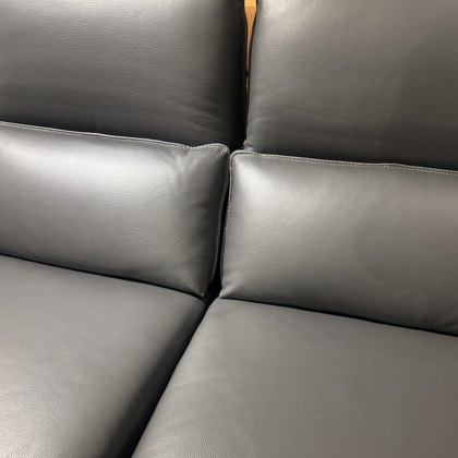 Baccarat 3 Seater - 2 Recliners