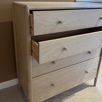 Winslow - Bedroom 4 Drawer Chest