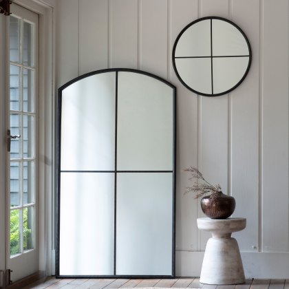 Frida - Round Black Mirror