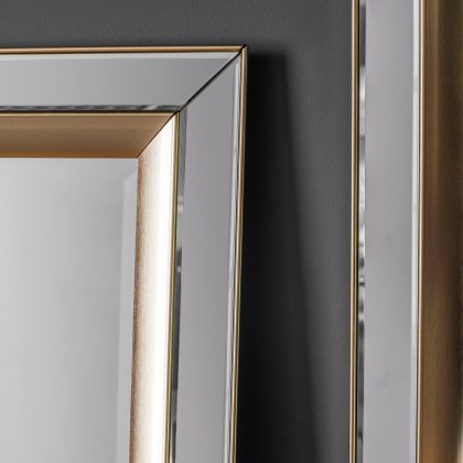 Phantom - Leaner Mirror