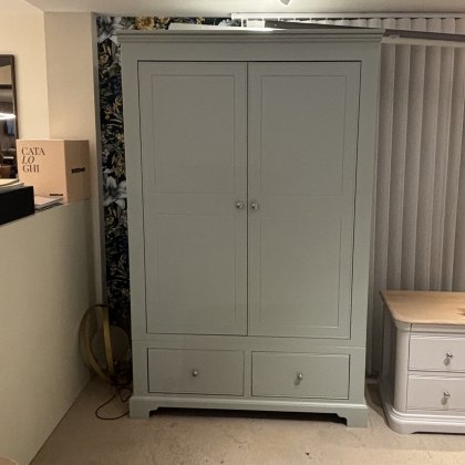 Hambledon Bedroom - Large Wardrobe with 2 Doors and 2 Drawers