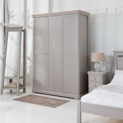 Stag Cromwell Bedroom - Triple Large Wardrobe