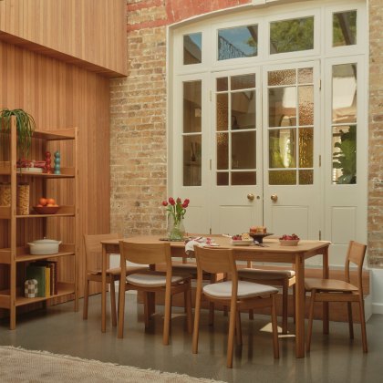 Ercol Tenon - Large Extending Dining Table