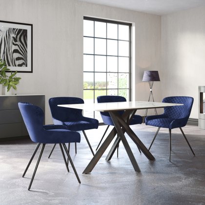 Omega - Compact Table