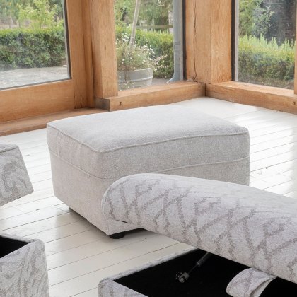 Cavendish - Footstool