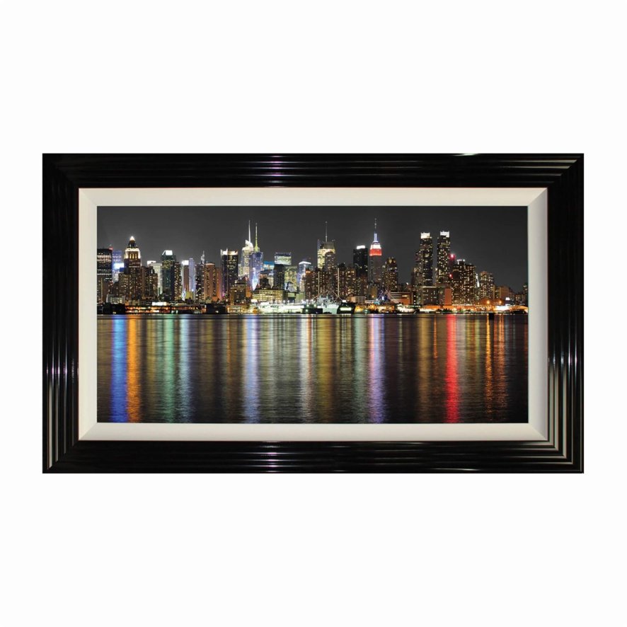 Complete Colour Ltd Scenes and Landscapes - Rainbow Manhatten (O)