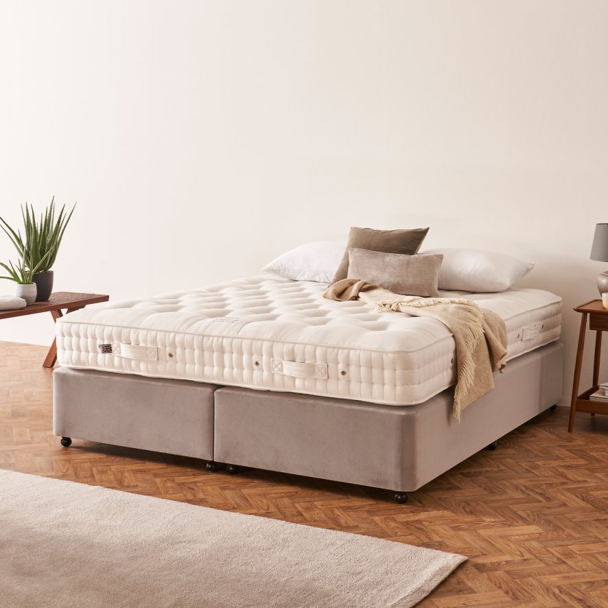 Vispring Plymouth Baronet Superb Promo Divan Bed Mattress Set