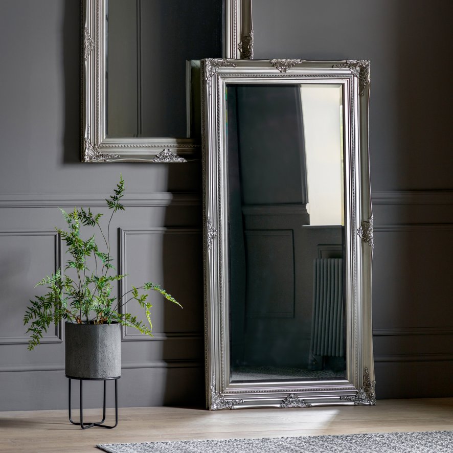 Gallery Direct Hampshire - Leaner Mirror Antique Silver