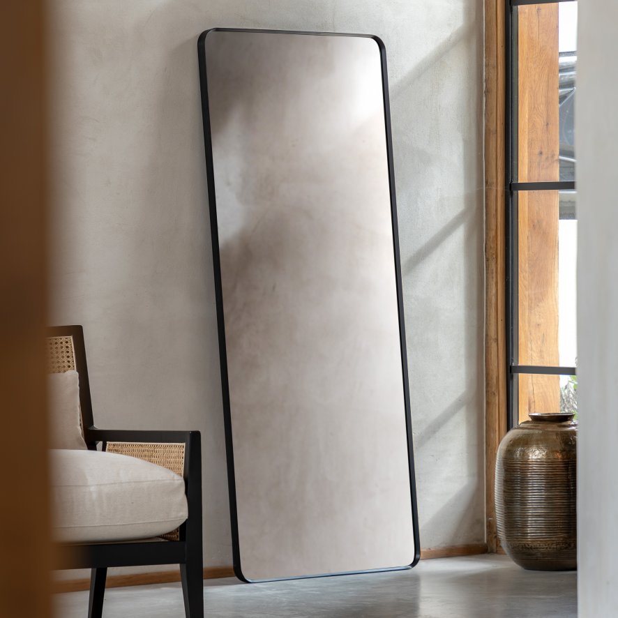 Gallery Direct Holworth - Leaner Mirror Black