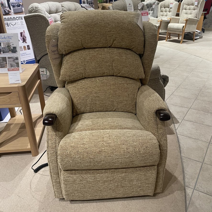 Celebrity Celebrity - Westbury Petite Dual Motor Lift and Tilt Recliner