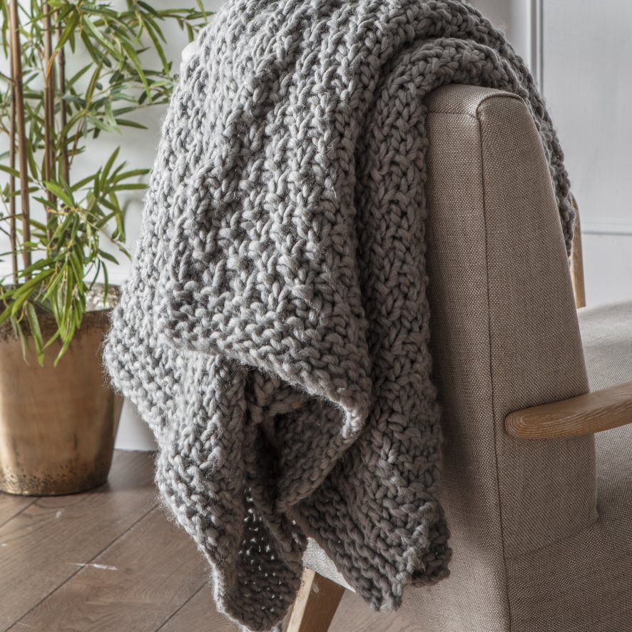 Gallery Direct Throws - Moss Chunky Knitted (Grey)