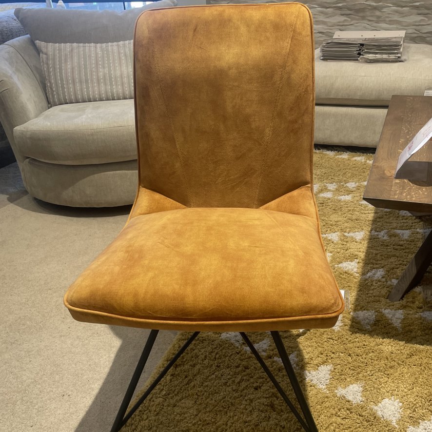 Lola - Dining Chair (Gold Fabric)
