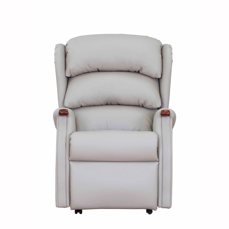 Celebrity Celebrity Westbury - Petite Single Motor Recliner