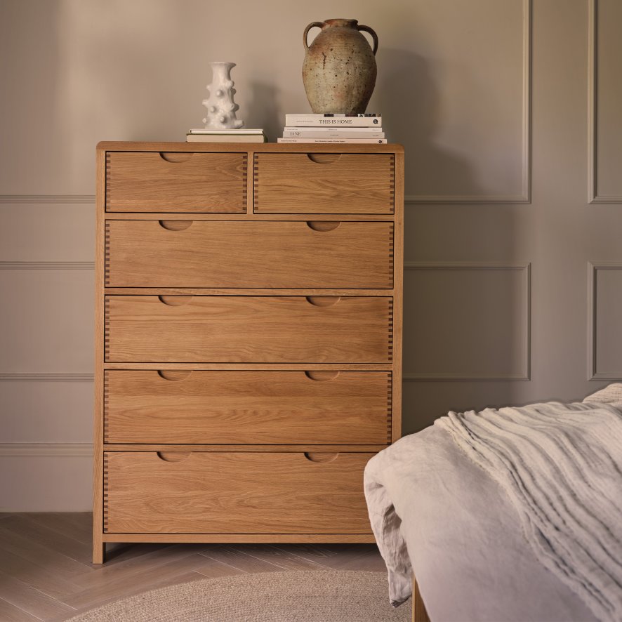 Ercol Bosco Bedroom 6 Drawer Tall Wide Chest