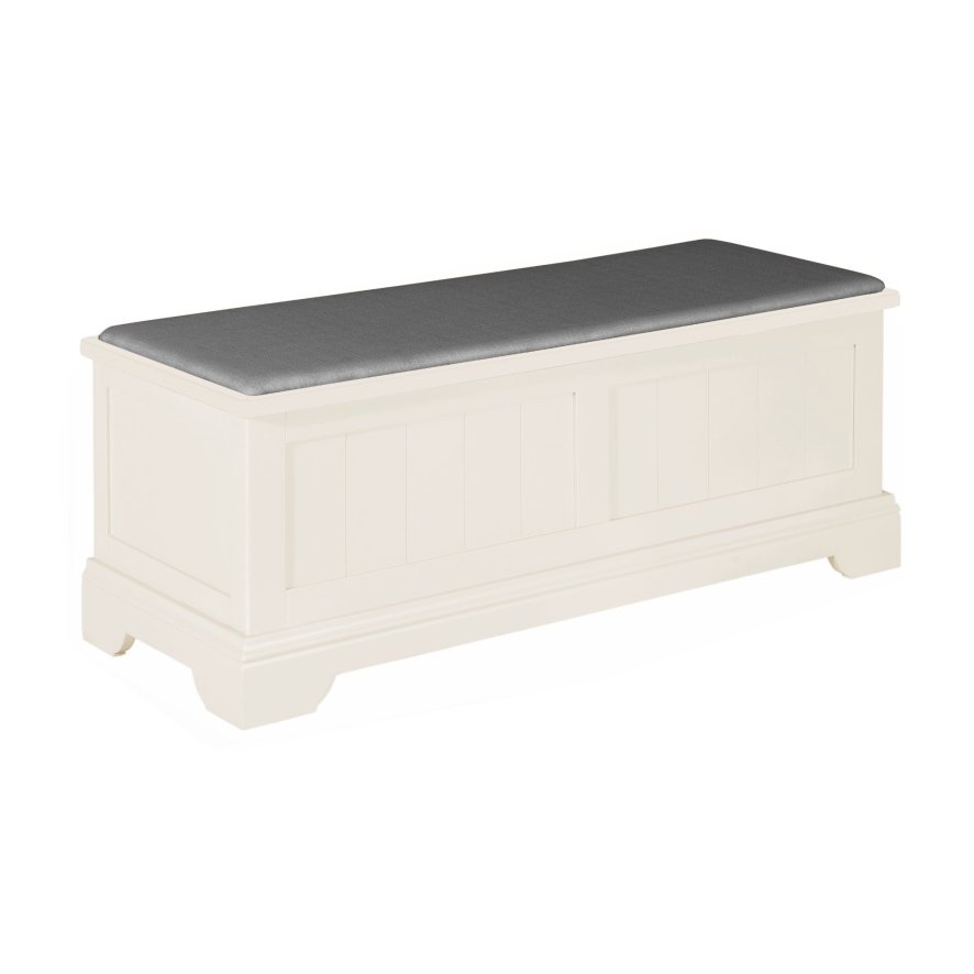 Classic Furniture Sapphire - Ottoman