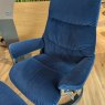 Stressless View - Medium Chair with Footstool (Signature Base)