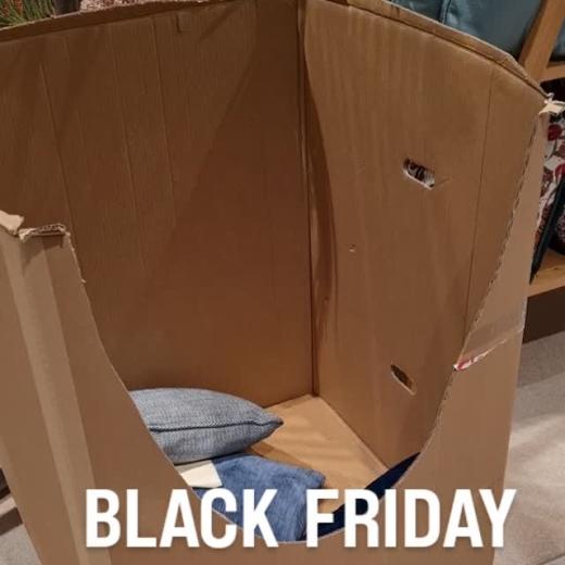 Style your space for less in our Black Friday Sale starting Saturday 22nd November! Selected Cushions...