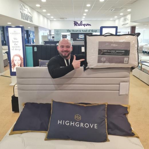 Here's Ricky with another great offer in our Winter Sale! Enjoy two FREE Anti-Allergy Medicare pillow...