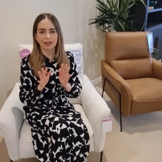 🪑No waiting..Just sitting!🪑 Holly's here to let you in on a little secret..👀 We've got a bea...