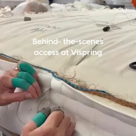 Our Roomes team recently had the privilege of going behind the scenes at the Vispring factory discove...