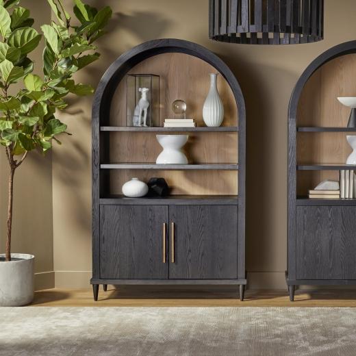 In the spotlight this week is our NEW Eternal curved display cabinet. Features to love:- 🫶 - Curve...