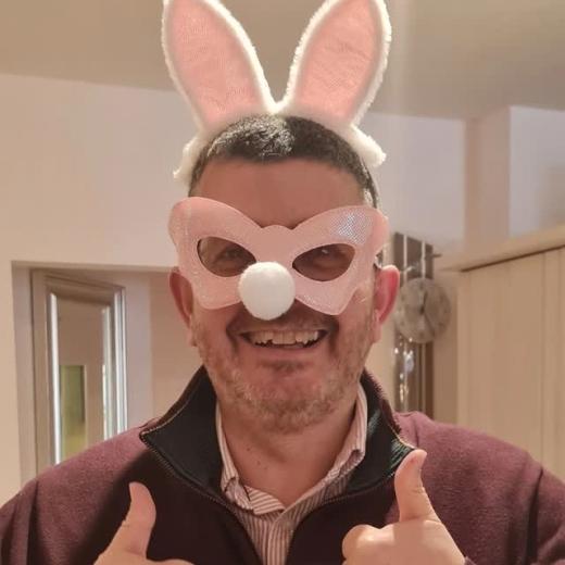 📸 We're feeling the Easter vibes at Roomes! From bunny ears to fluffy chicks and even an Easter to...